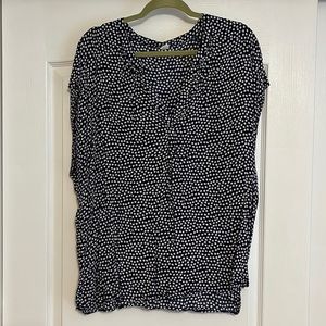 Old Navy Sleeveless Blouse XXL